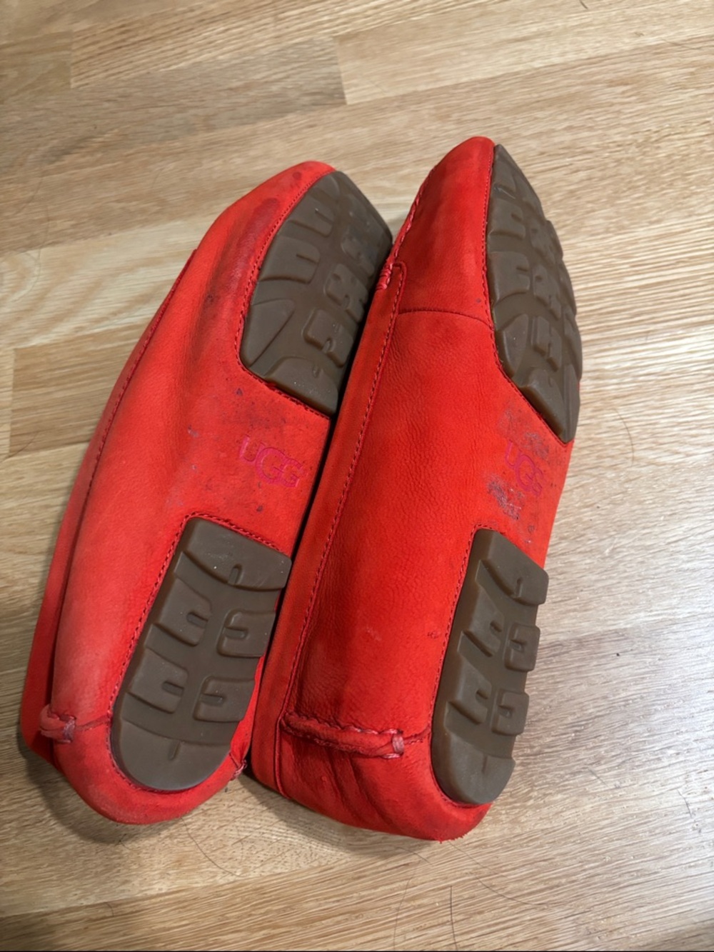 UGG Women's Orange Suede Slip-On Loafers Size 8 - Picture 4 of 4